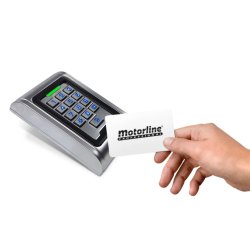 Kombineret kodetastatur og kortlser