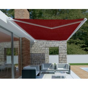 C136 - Markise med lukket kasette